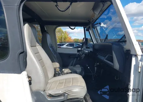 1992 Jeep Wrangler / Yj S z USA, uszkodzony, nr VIN 2J4FY19P6NJ547062